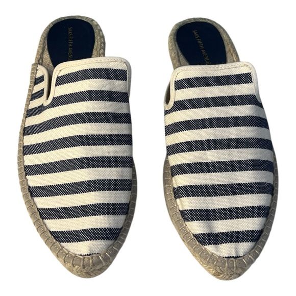 Saks Fifth Avenue Women's Navy and White Striped Espadrilles NWOT SB13 - Picture 4 of 9